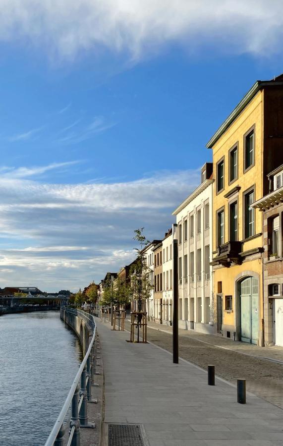 Appartement Spacieux & Calme Avec Vue Sur L'Escaut 图尔奈 外观 照片